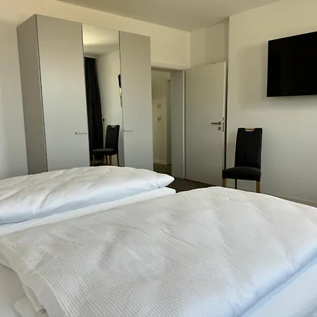 Monteurs- Oder Ferien- In Magdeburg! Appartement