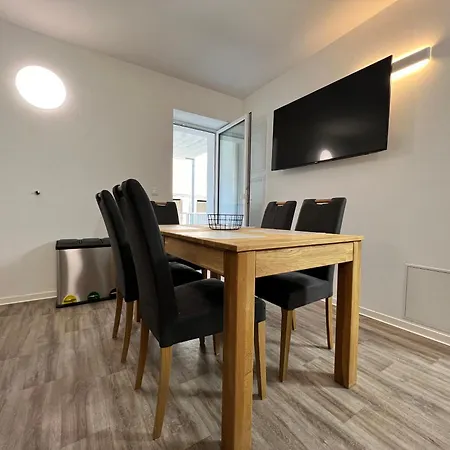 Monteurs- Oder Ferien- In Magdeburg! 公寓 *