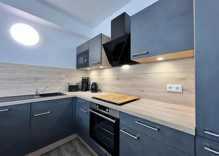 Monteurs- Oder Ferien- In Magdeburg! Appartement *